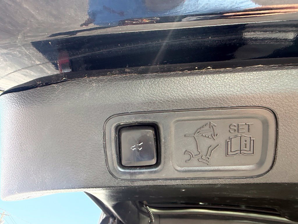 Used 2019 Ford Expedition Platinum AWD/4WD image 19