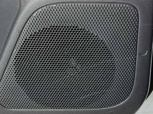 Used 2021 Toyota Tacoma TRD Off-Road image 26