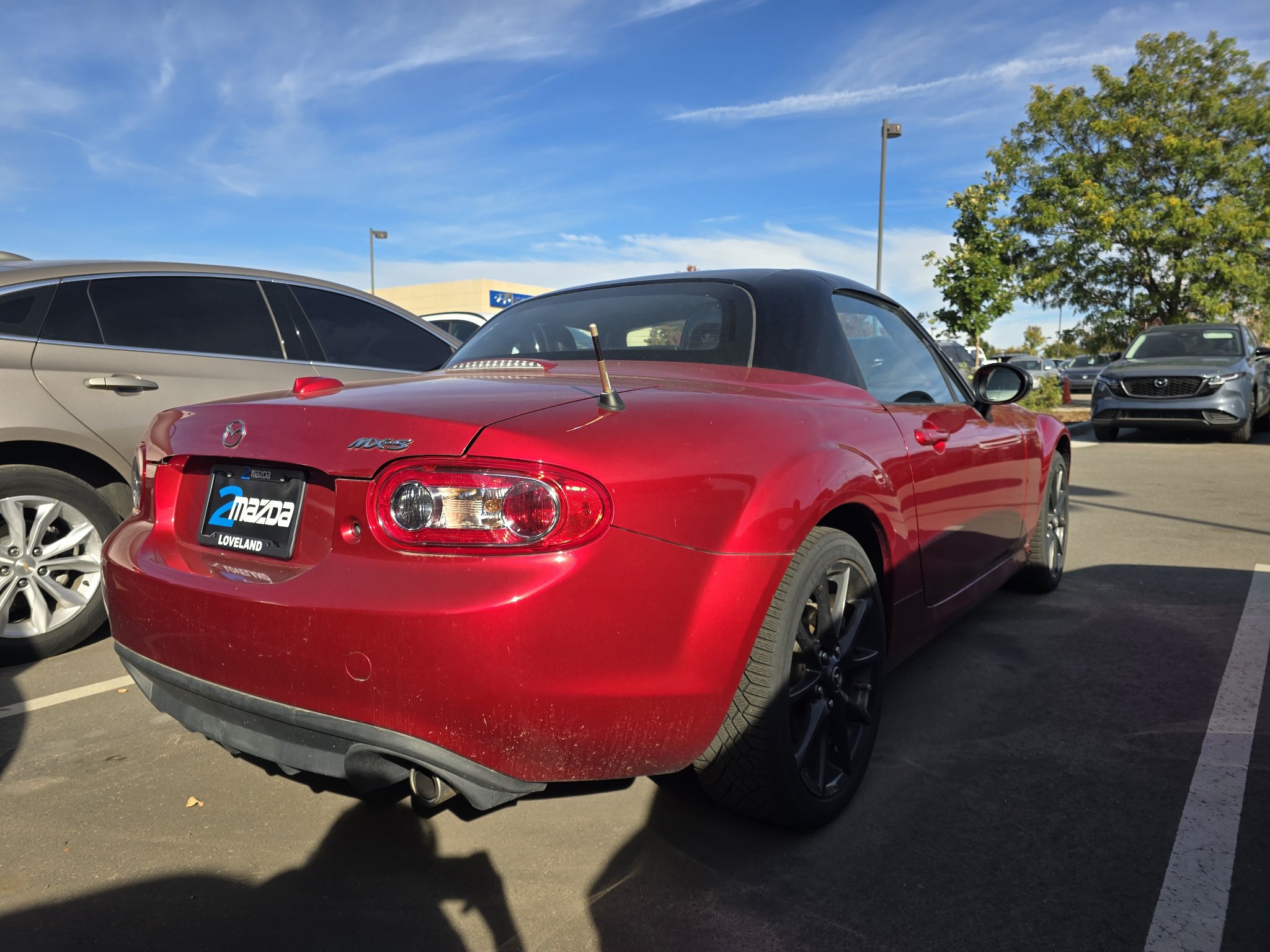 Used 2015 MAZDA MX-5 Miata 25th Anniversary Edition w/ Appearance Package RWD image 15