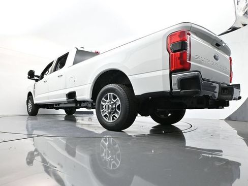 Used 2026 Ford F350 Lariat RWD image 30