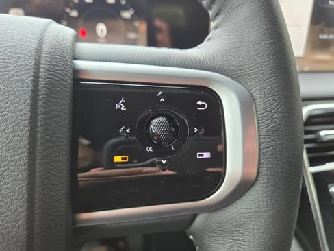 New 2025 Nissan Armada SL w/ Captain's Chari Seat Package AWD/4WD image 21