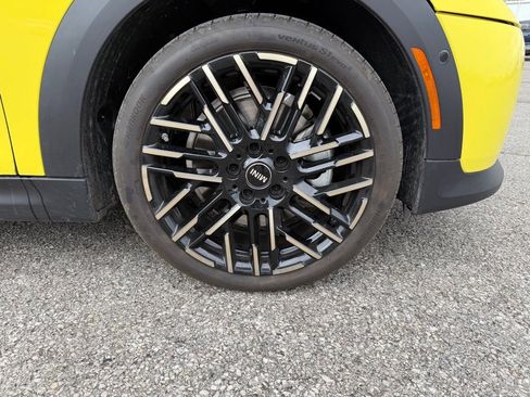 Used 2025 MINI Cooper S FWD image 27