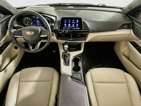 Used 2024 Cadillac CT4 Luxury RWD image 13