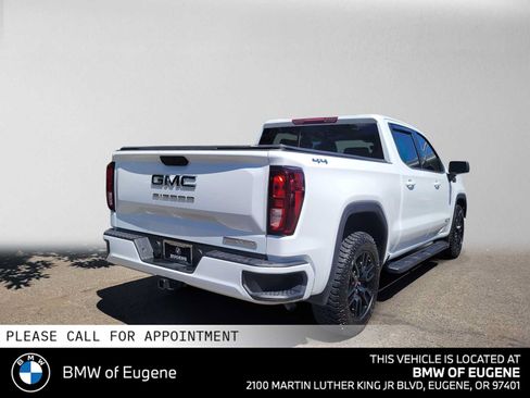 Used 2025 GMC Sierra 1500 Elevation w/ Preferred Package AWD/4WD image 3