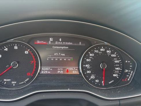 Used 2022 Audi Q5 2.0T Premium w/ Convenience Package AWD/4WD image 10