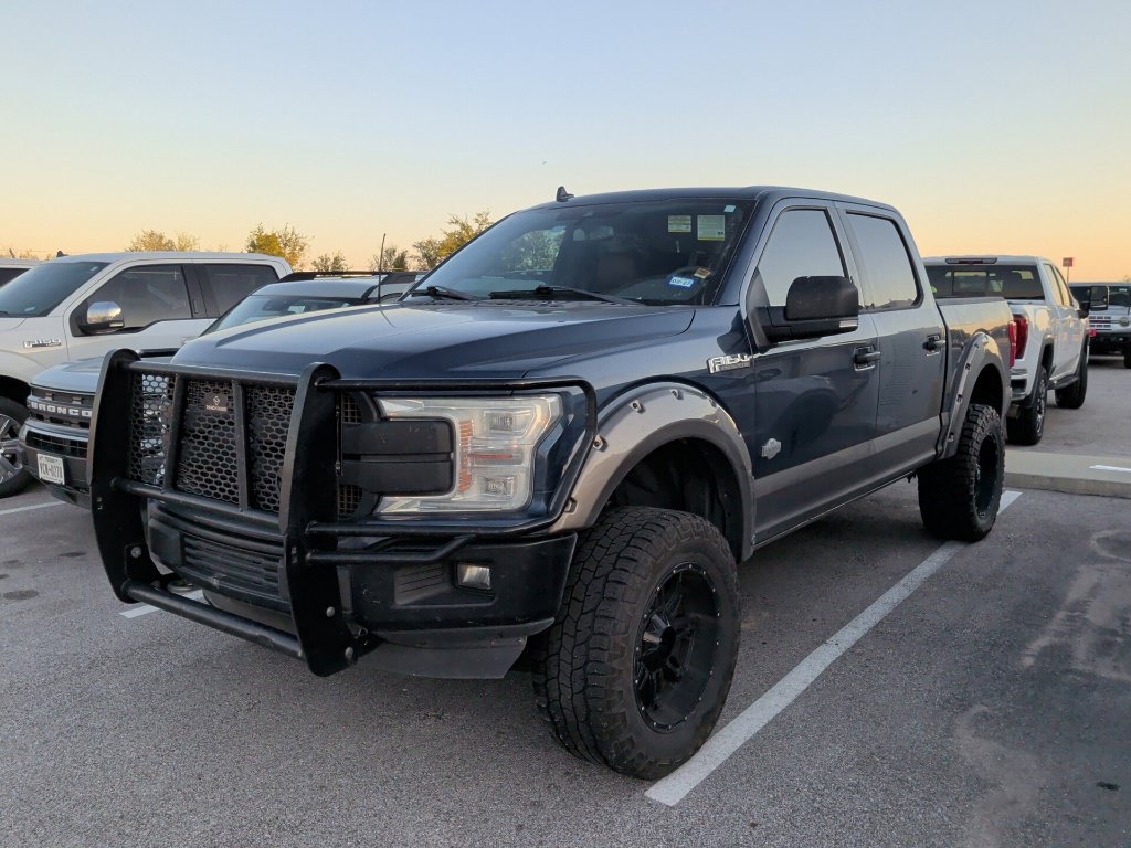 Used 2018 Ford F150 King Ranch w/ Equipment Group 601A Luxury AWD/4WD image 3