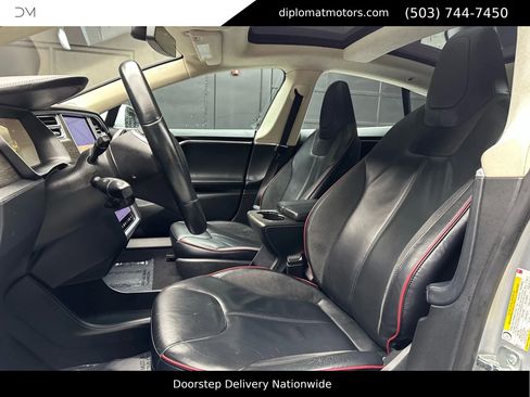 Used 2014 Tesla Model S image 18