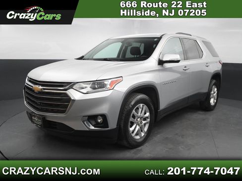Used 2018 Chevrolet Traverse LT image 1