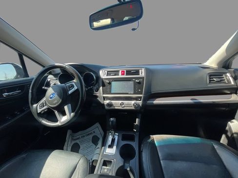 Used 2016 Subaru Outback 2.5i Limited AWD/4WD image 9