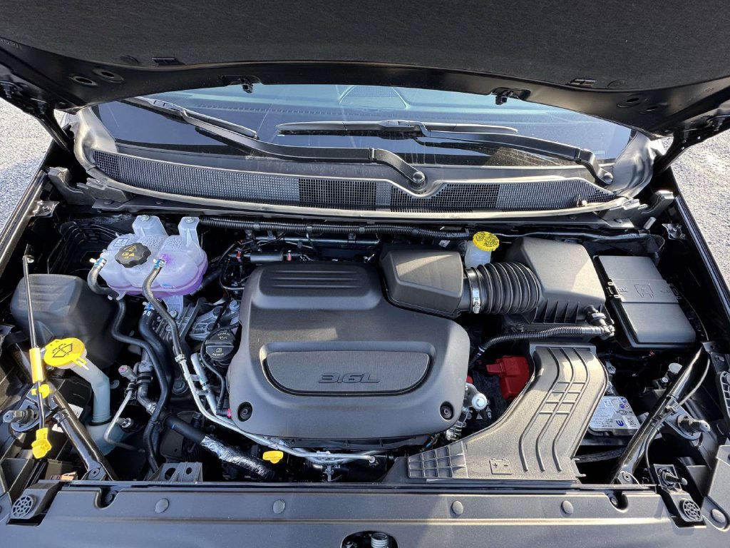 New 2026 Chrysler Pacifica Select FWD image 12