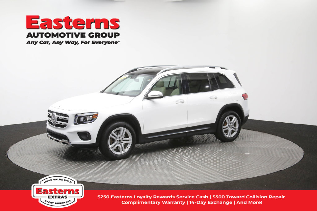 Used 2022 Mercedes-Benz GLB 250 4MATIC w/ Premium Package Lite image 59