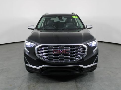 Used 2019 GMC Terrain Denali w/ Advanced Safety Package FWD image 11