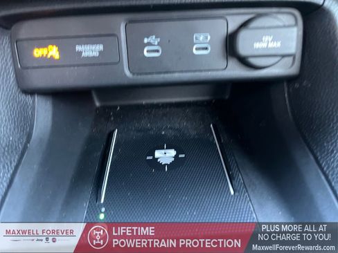 Used 2025 Honda Civic Sport image 6