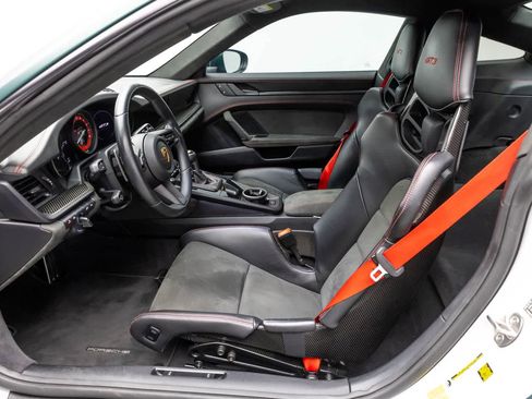Used 2023 Porsche 911 GT3 RWD image 11