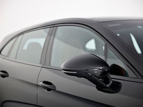 Certified 2023 Porsche Panamera 4S image 16