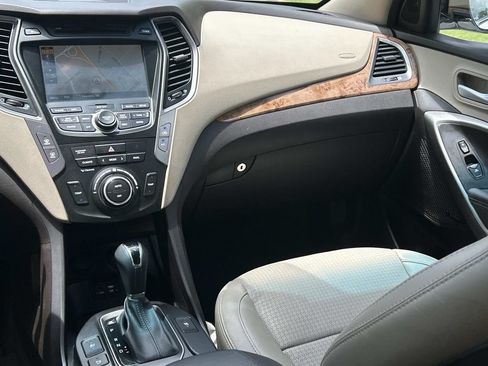 Used 2015 Hyundai Santa Fe Sport 2.0T w/ Option Group 05 FWD image 29