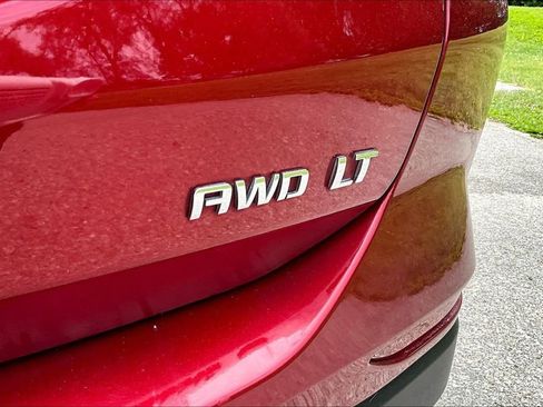 Used 2023 Chevrolet Equinox LT AWD/4WD image 22