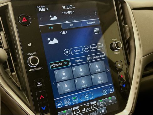 Used 2024 Subaru Crosstrek 2.0i Premium image 21