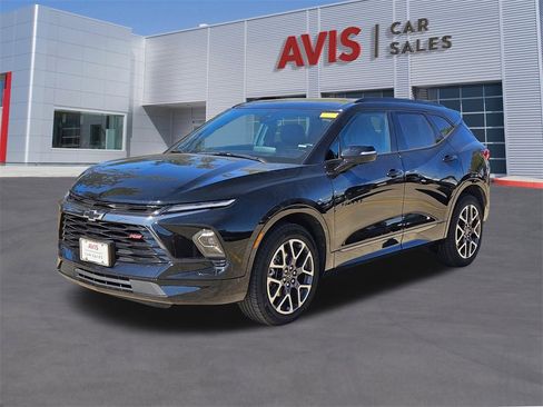 Used 2025 Chevrolet Blazer RS image 1
