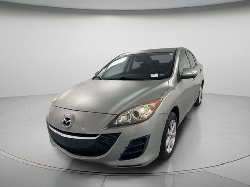 Used 2010 MAZDA MAZDA3 i Touring FWD image 4