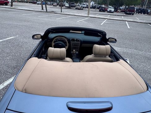 Used 2005 Ford Thunderbird 50th Anniversary RWD image 72