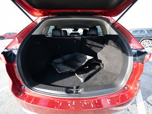 Used 2018 MAZDA CX-5 Touring image 28