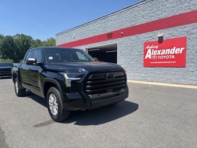 Used 2025 Toyota Tundra SR5 w/ SR5 Convenience Package