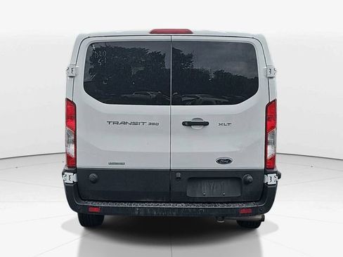 Used 2024 Ford Transit 350 XLT RWD image 4