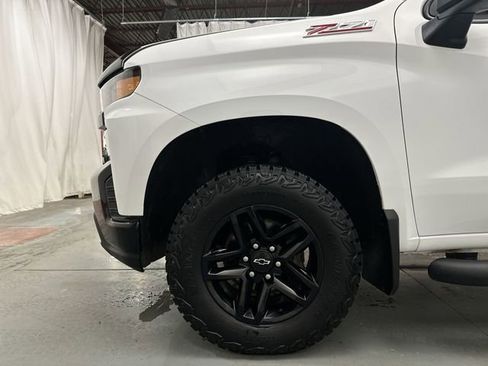 Used 2019 Chevrolet Silverado 1500 Custom Trail Boss w/ Custom Convenience Package image 21