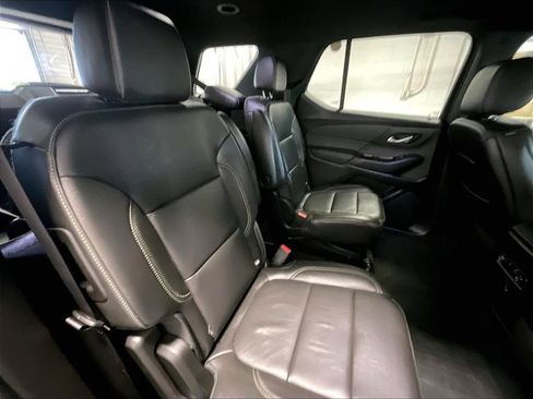 Used 2023 Chevrolet Traverse LT AWD/4WD image 15