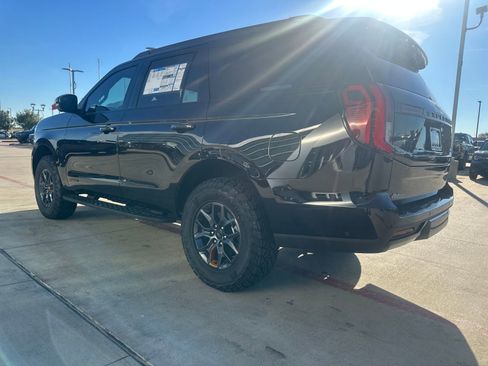 New 2025 Ford Expedition Tremor image 3