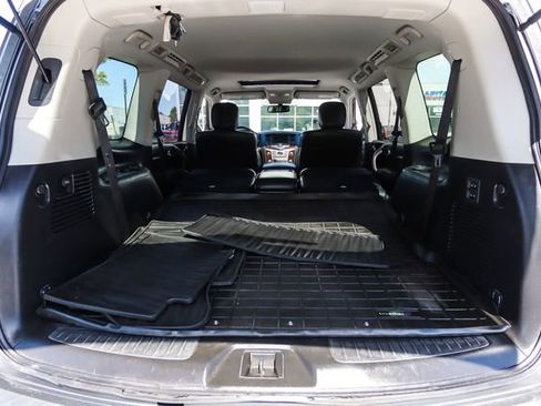 Used 2018 INFINITI QX80 4WD w/ Driver Assistance Package image 60
