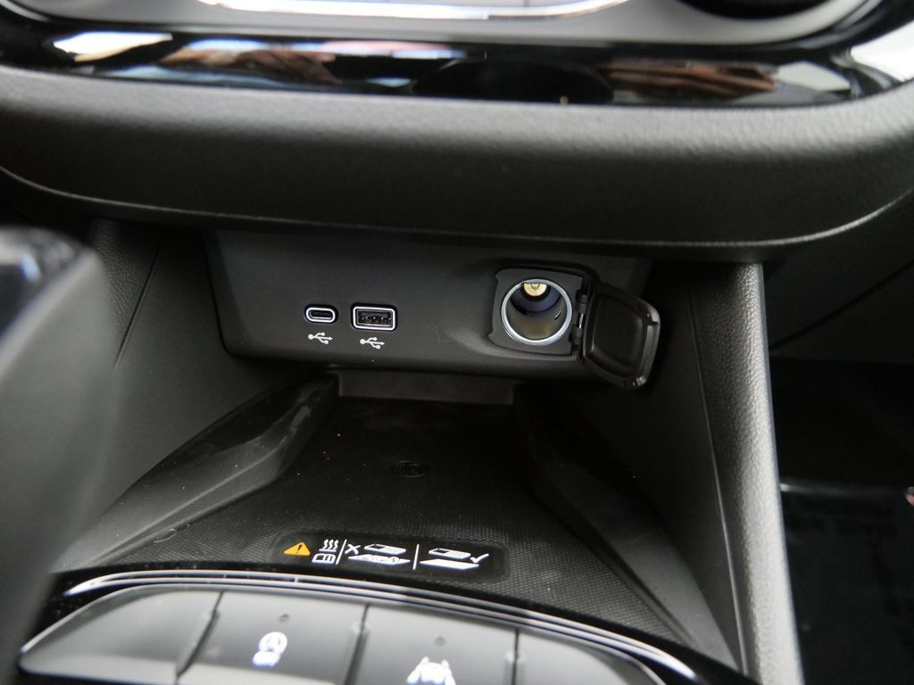 New 2026 Buick Envista Sport Touring w/ Convenience I Package FWD image 19