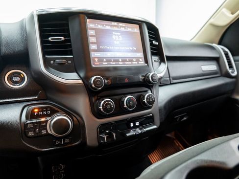 Used 2020 RAM 1500 Big Horn AWD/4WD image 44
