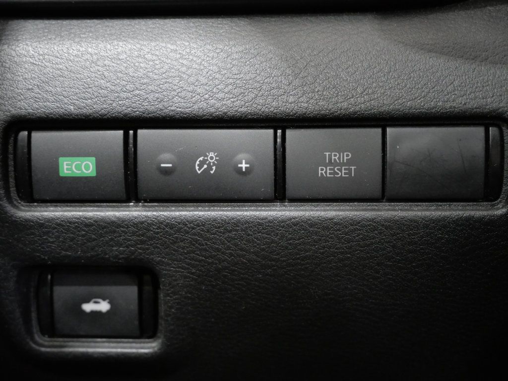 Used 2021 Nissan Sentra S FWD image 13