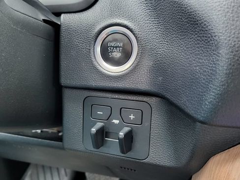 Used 2024 Toyota Tundra SR5 w/ SR5 Convenience Package AWD/4WD image 18