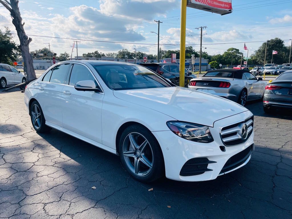 Used 2017 Mercedes-Benz E 300 image 2