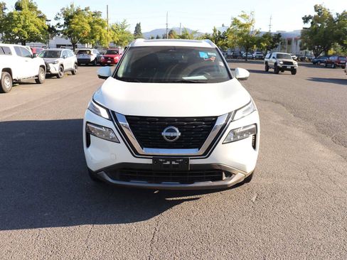 Used 2023 Nissan Rogue SL w/ SL Premium Package AWD/4WD image 2