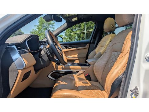 Used 2021 Jaguar F-PACE S image 14