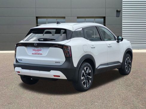 New 2026 Nissan Kicks SV w/ SV Premium Package AWD/4WD image 3