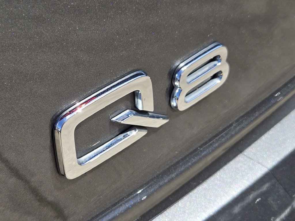 Used 2021 Audi Q8 Premium Plus w/ Premium Plus Package AWD/4WD image 15