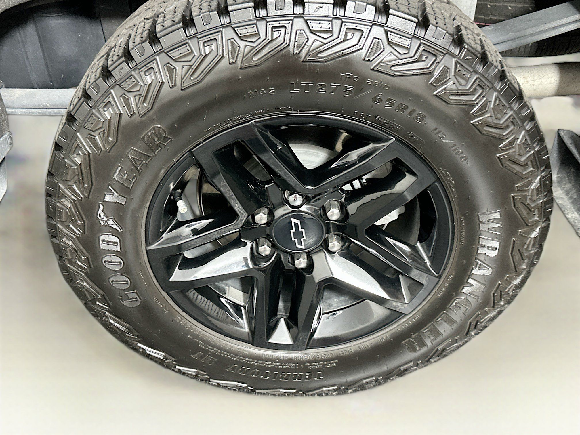 Used 2024 Chevrolet Silverado 1500 LT Trail Boss w/ Convenience Package II AWD/4WD image 11