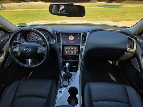Used 2017 INFINITI Q50 3.0t Premium AWD/4WD image 14