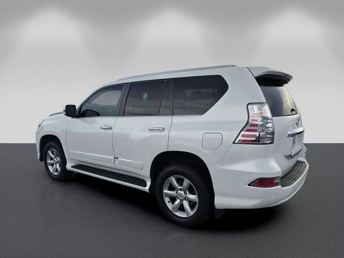 Used 2018 Lexus GX 460 w/ Navigation Package AWD/4WD image 5