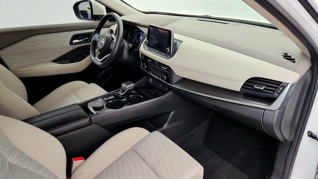 Used 2023 Nissan Rogue SV AWD/4WD image 24