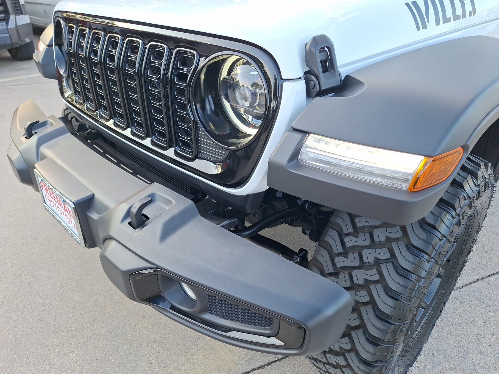 Used 2025 Jeep Wrangler Sport AWD/4WD image 10