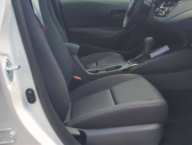 Certified 2025 Toyota Corolla LE w/ Convenience Package FWD image 18
