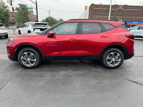 Used 2024 Chevrolet Blazer LT FWD image 8
