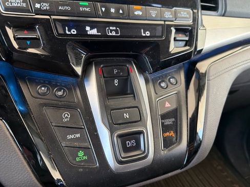 Used 2019 Honda Odyssey Elite image 14