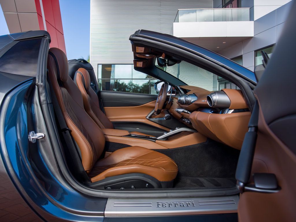 Certified 2022 Ferrari 812 GTS RWD image 28